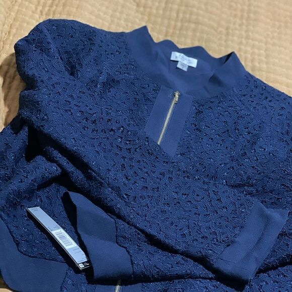 Tahari Arthur S Levine NWT 18 blue lace Bomber jacket gold zipper - Picture 9 of 15